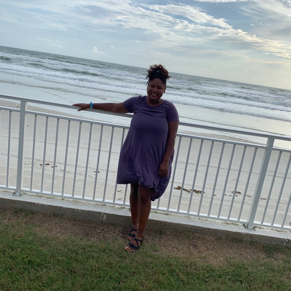 Meet your Posher, Jasmine